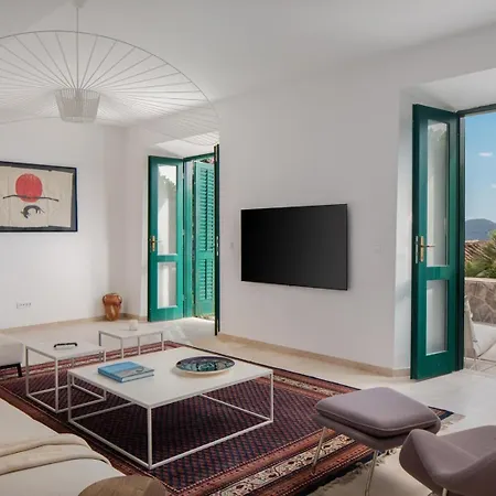 Villa Beautiful Schola With Pool